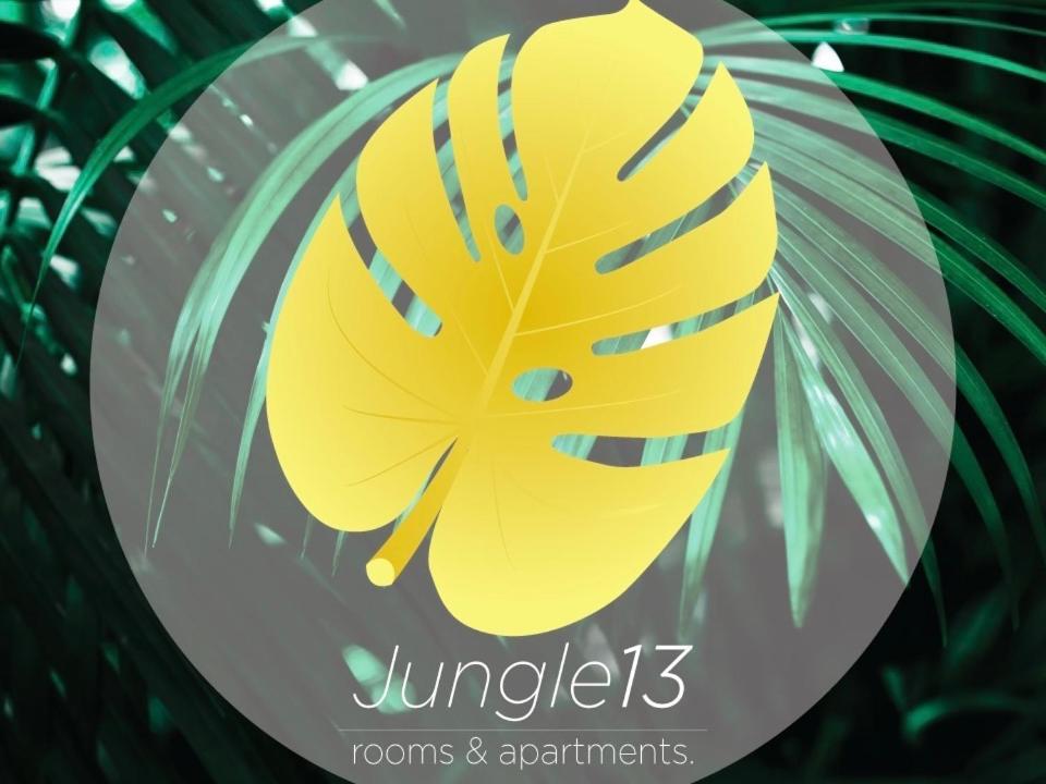 Jungle 13 - Room And Apartments Νάπολη Εξωτερικό φωτογραφία